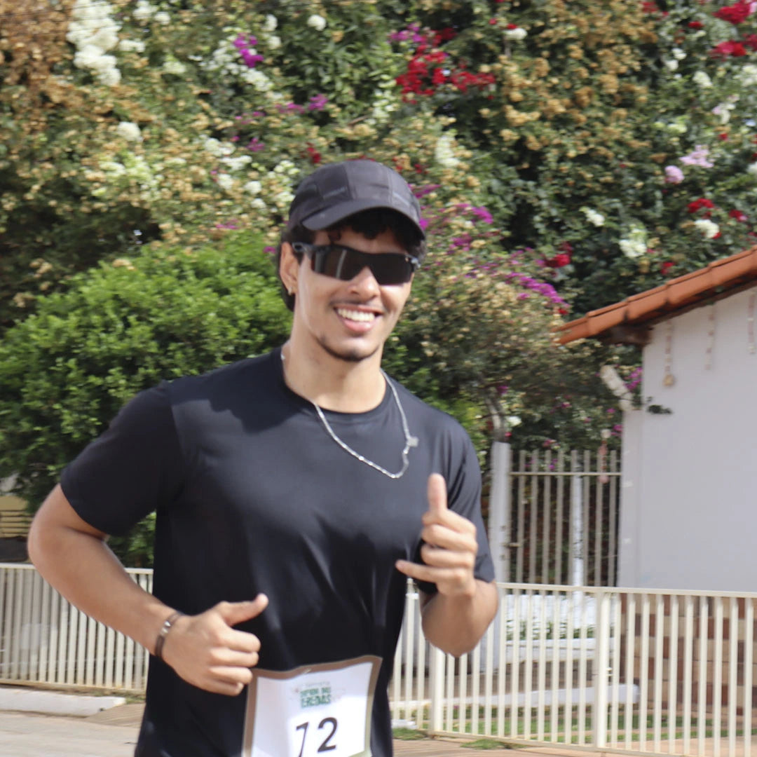 Boné Performance Dry-Fit Cosmos Running